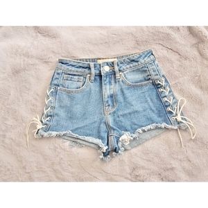 Pacsun Laced Up Short